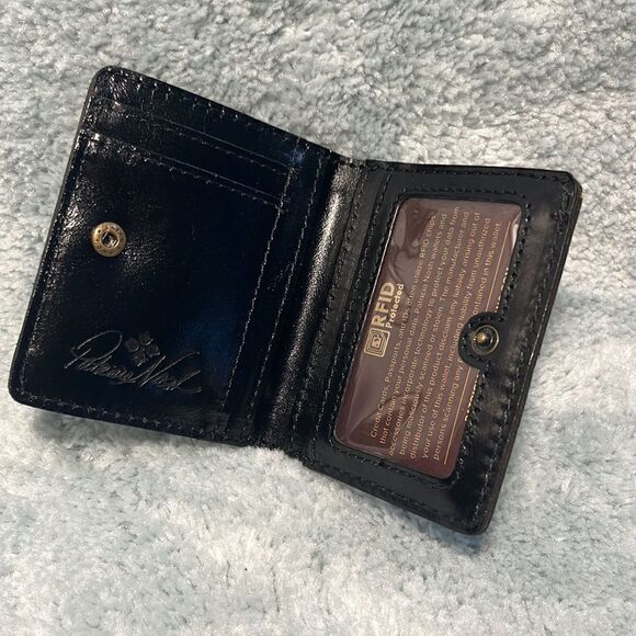 NWOT Patricia Nash Makeup Case and Wallet - Picture 8 of 10